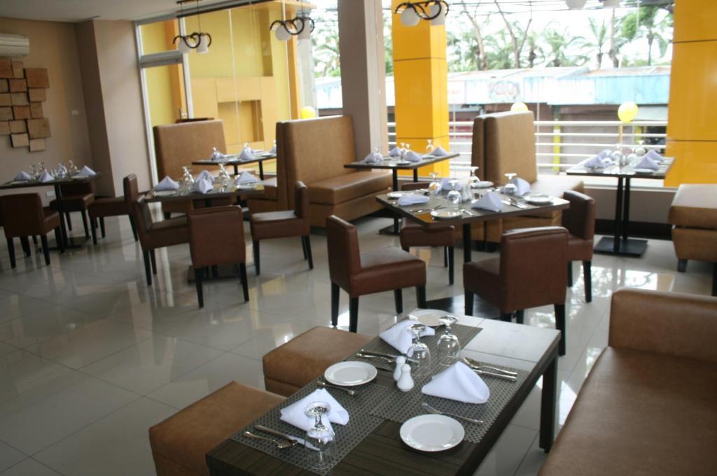 Princess Madison Hotel Ángeles Extérieur photo